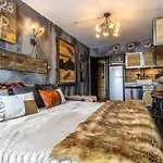Hellochalet - Cervinia In Out - Industrial Family Апартаменти