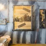 Hellochalet - Cervinia In Out - Industrial Family Апартаменти *
