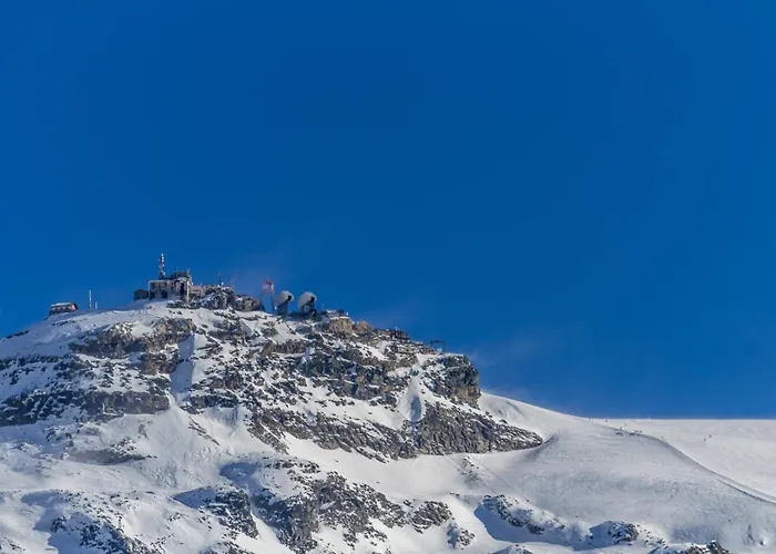 Hellochalet - Cervinia In Out - Industrial Family * 布勒伊-切尔维尼亚