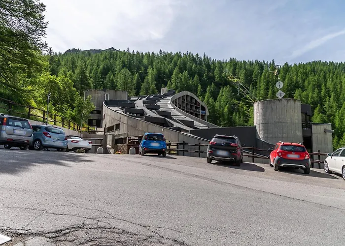 Hellochalet - Cervinia In Out - Industrial Family 布勒伊-切尔维尼亚